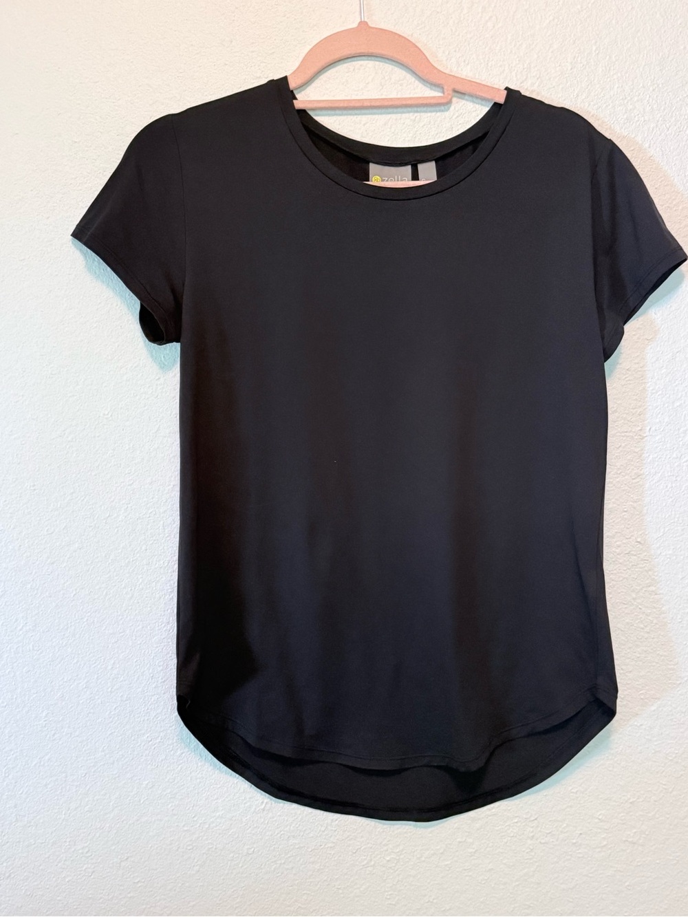 Zella Athletic Curved Hem Shirt Small